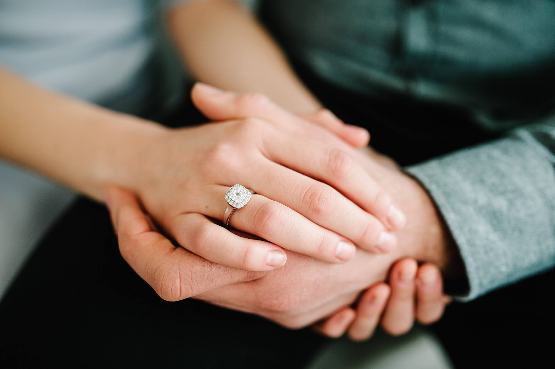 Couple holding hands in a common law marriage.